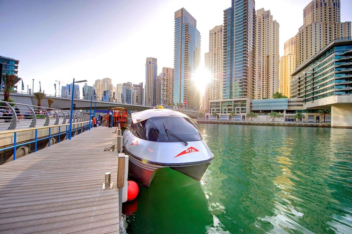 Smart road travel planning and UAE-wide driving solutions tailored for your route and travel intentions